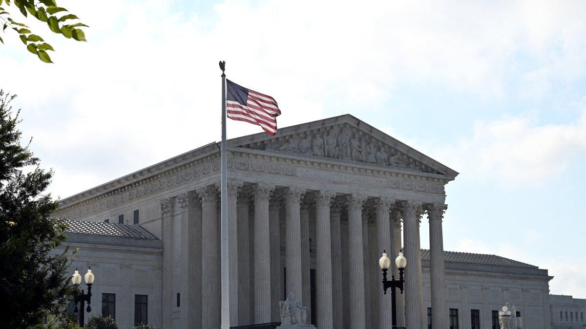 Supreme Court Upholds Texas Deal With Justice Department on Deportations